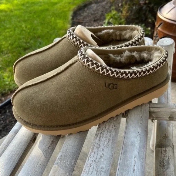 Ugg Women's Tasman Slipper Antilope Size 7 NEW In Box - Picture 1 of 5